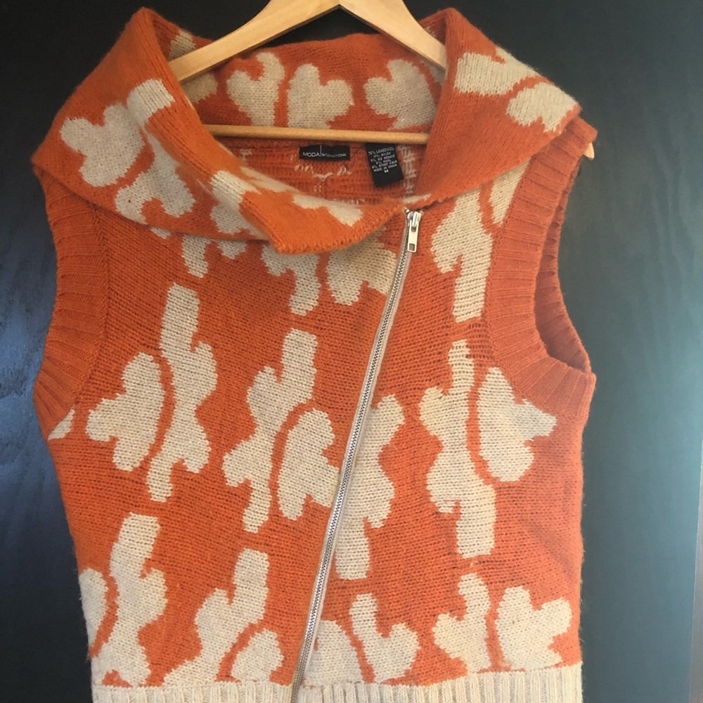 Lambs wool vest